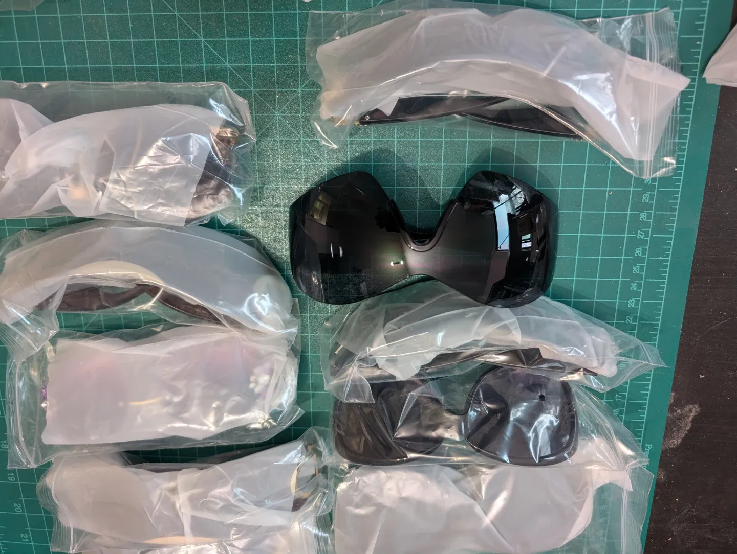 Assorted Fashion Sunglasses - New in Package image indicator(6)