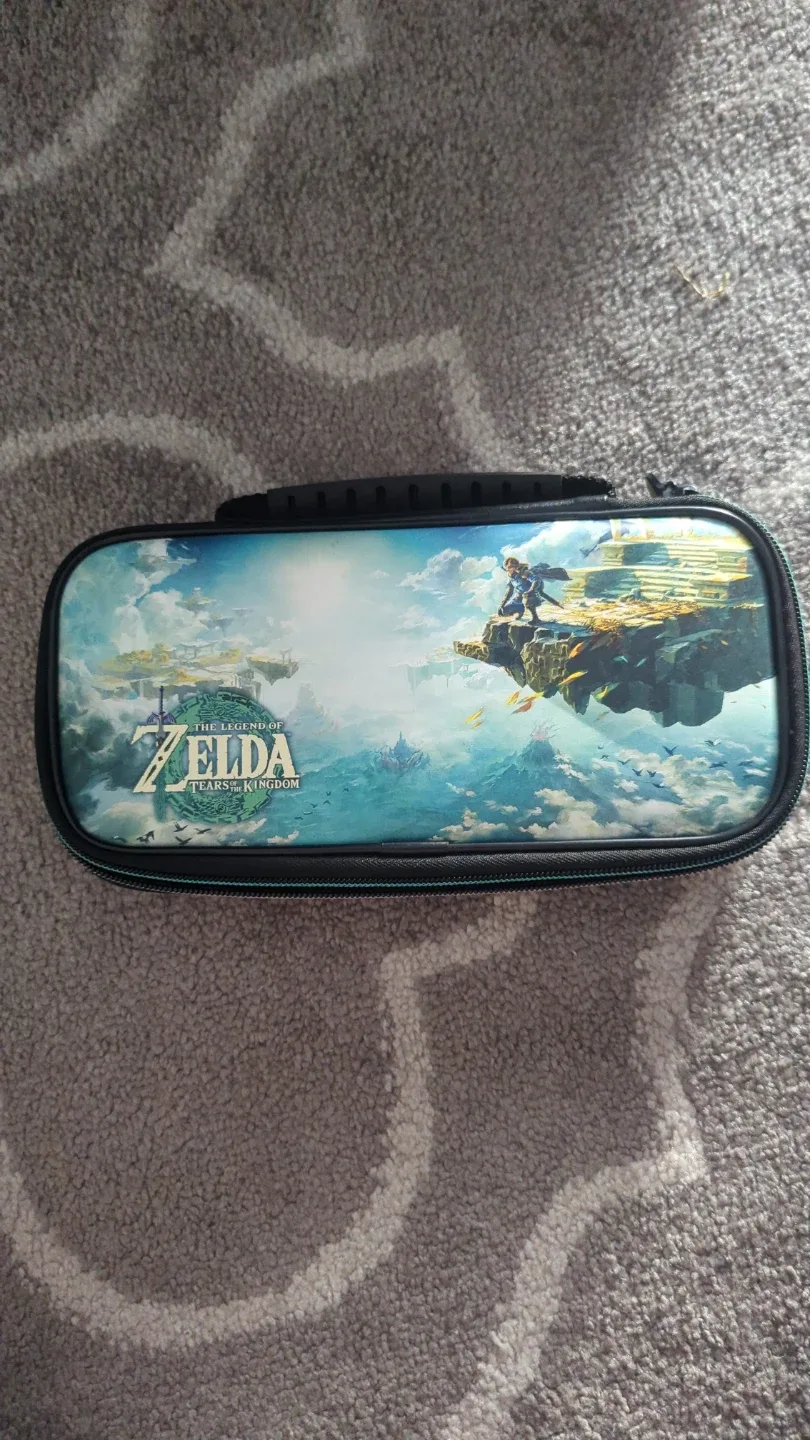 Nintendo Switch OLED Zelda Tears of the Kingdom Edition image indicator(4)