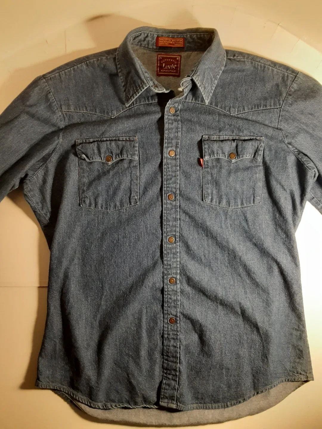 Levi's Authentic - Denim Long Sleeve Western Shirt | S: LG image indicator(3)