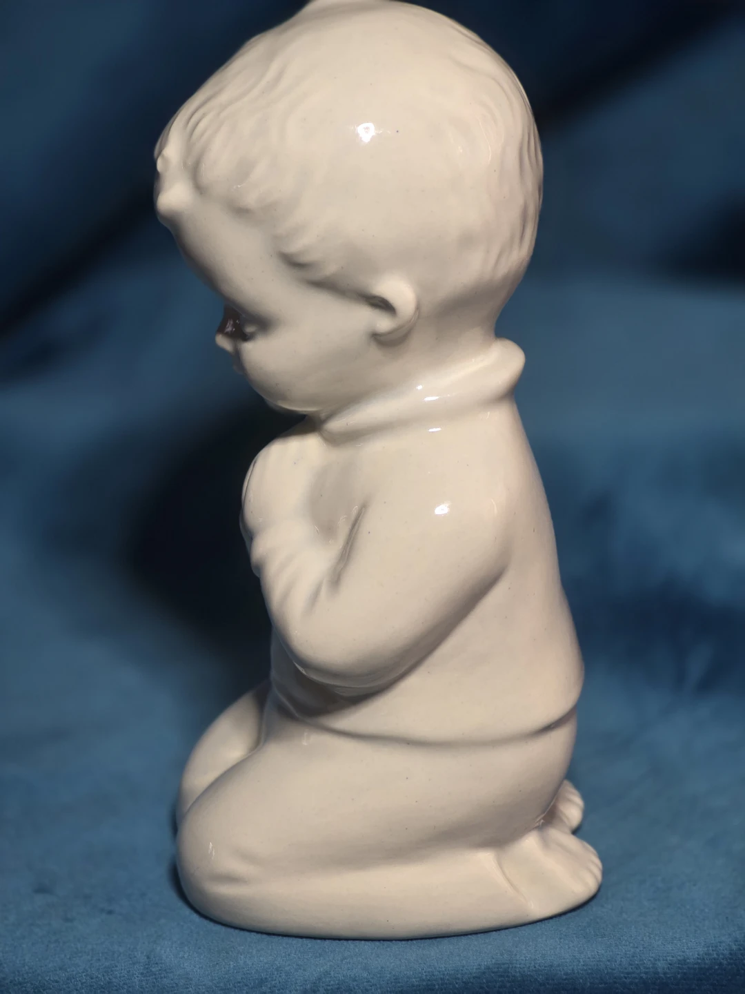 Vintage Bell-Glo Praying Boy Figurine - photo 2