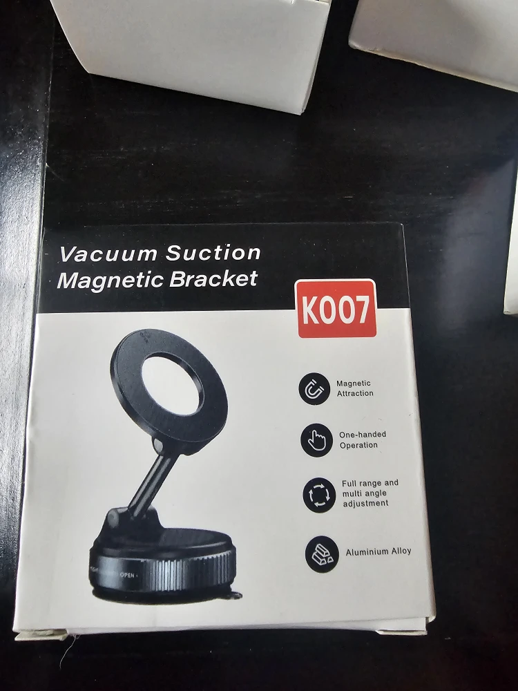 New Vacuum Suction Magnetic Phone Bracket K007 - photo 2