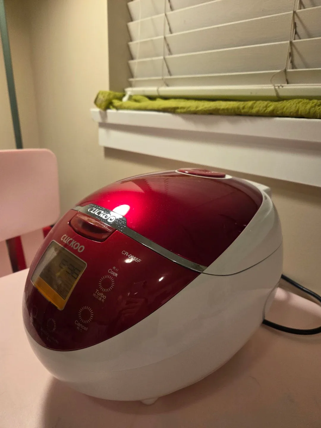 Cuckoo CR-0655F Electric Rice Cooker (6 cups) image indicator(4)