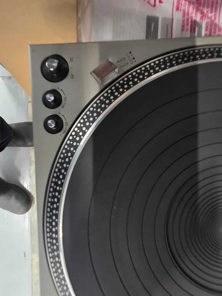 Technics by Panasonic SL-1700 Turntable image indicator(2)