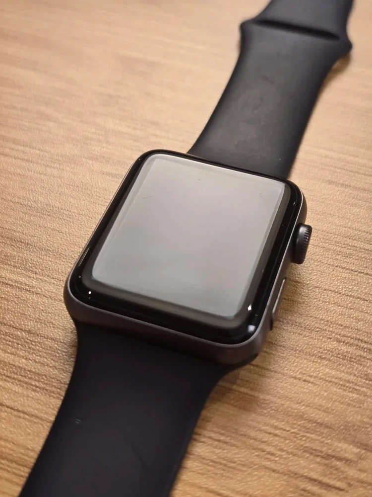 Apple Watch Series 3, 42mm - 94% Battery Health image indicator(6)