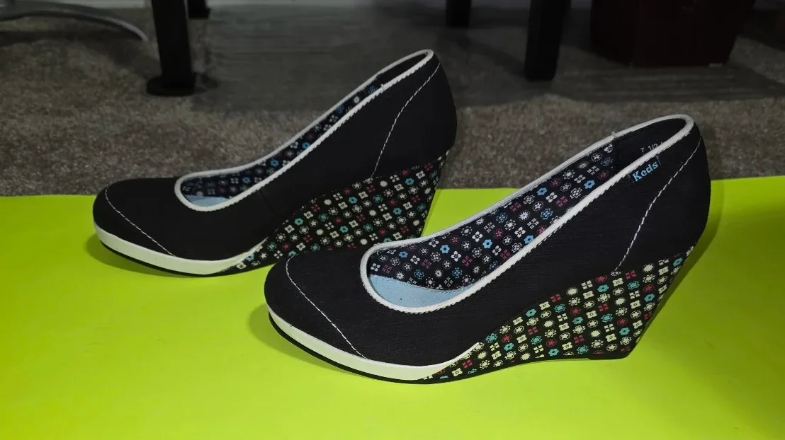 Keds Dallas Skimmer Wedges - Size 7.5 image indicator(3)