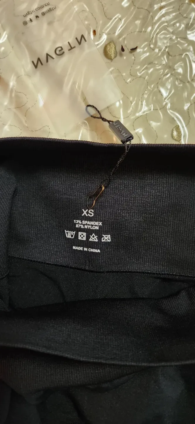 NVGTN Black yoga pants - Size XS image indicator(2)