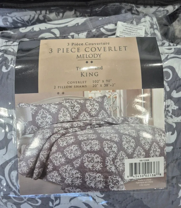 3 Piece Coverlet Set - King Size image indicator(2)