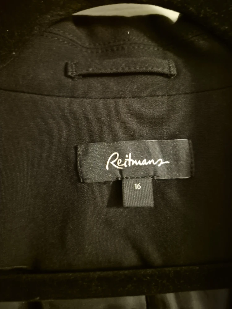 Reitmans Black Blazer - Size 16 - photo 4