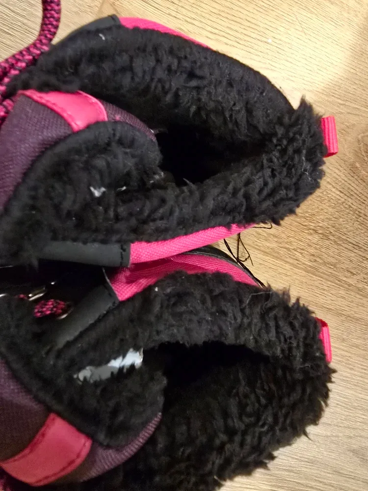 Purple Winter Boots - Size US 2.5 EUR 34 image indicator(2)