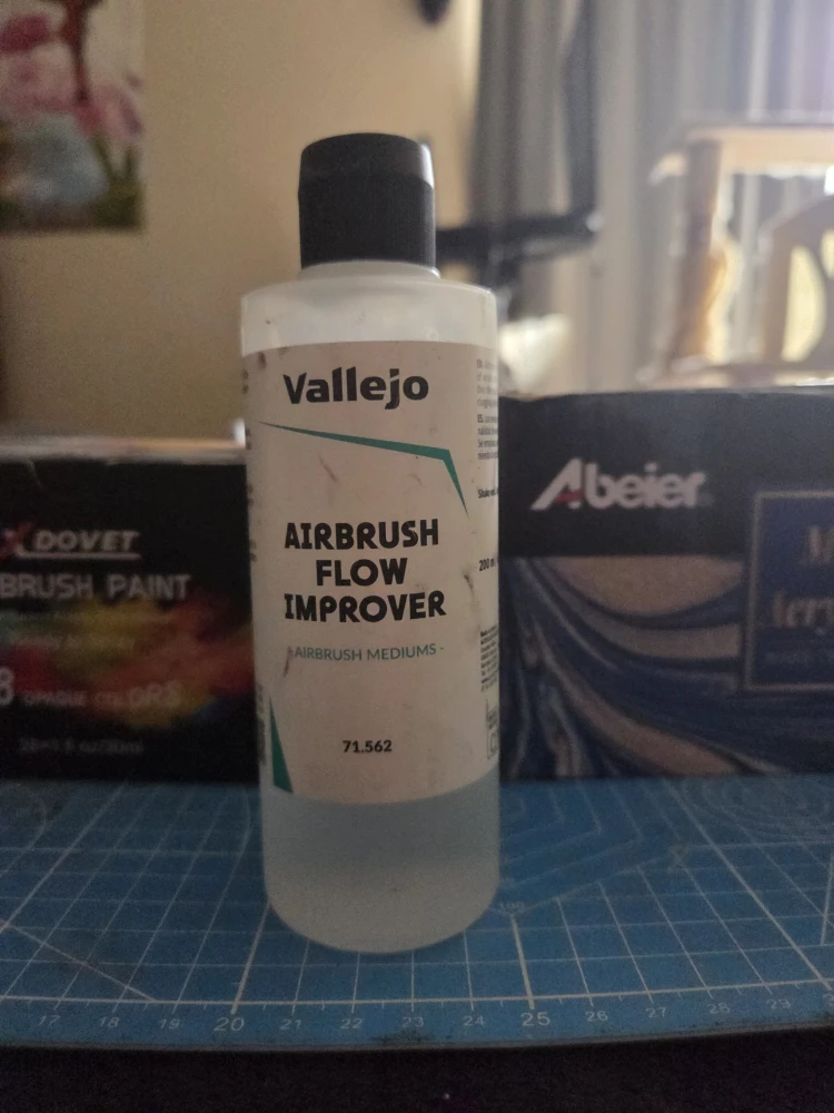 Vallejo Airbrush Flow Improver & GoCheer Airbrush - photo 4