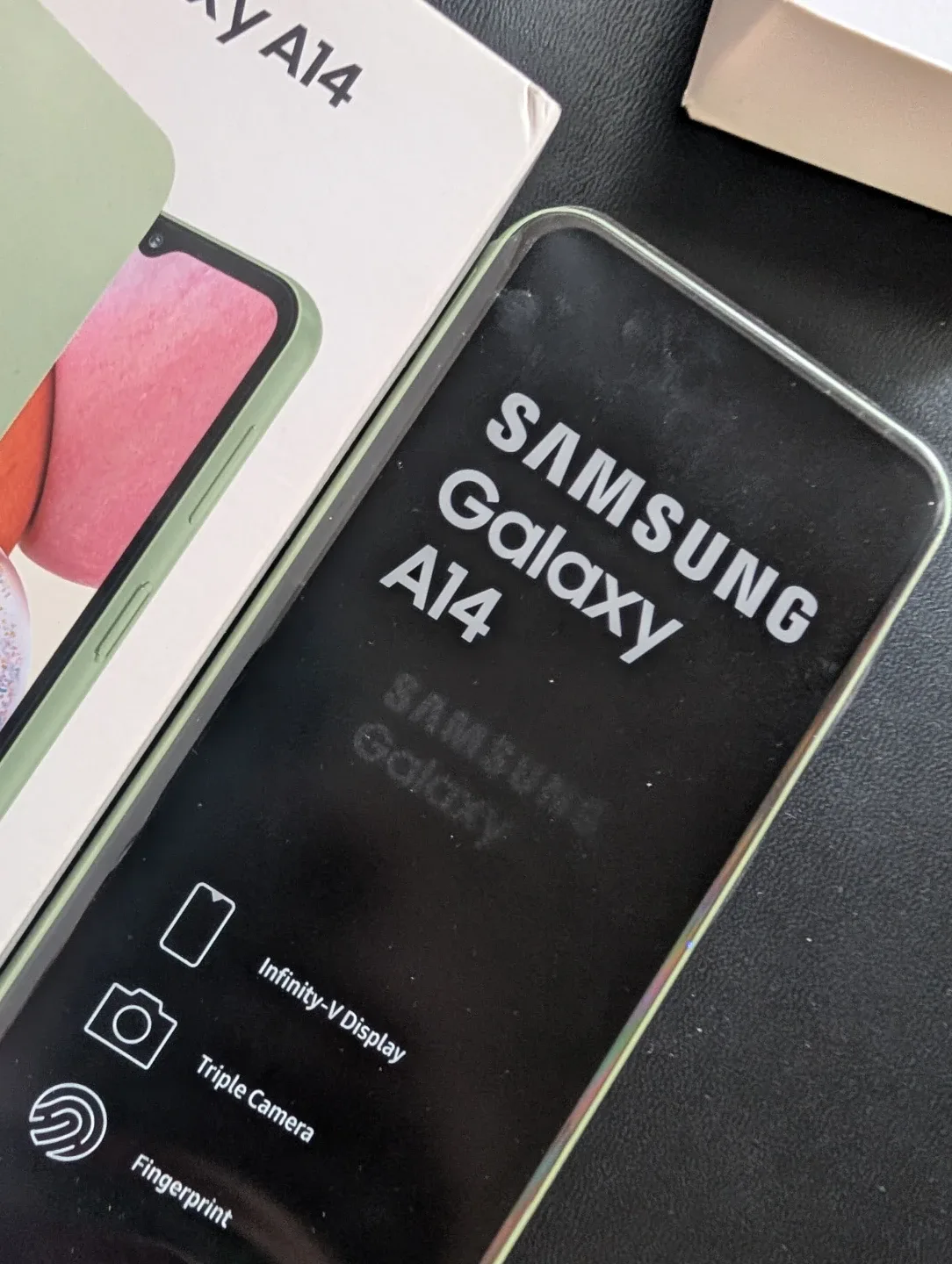 Samsung Galaxy A14 Light Green - BRAND NEW image indicator(7)