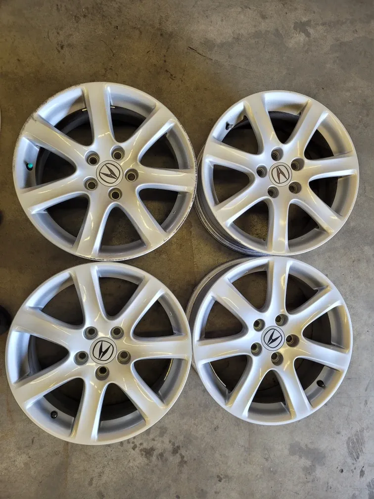 Set of 4 Acura Alloy Wheels