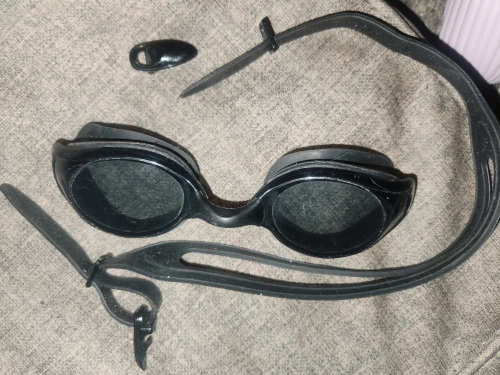1 Pair Black Swimming Goggles - photo 3