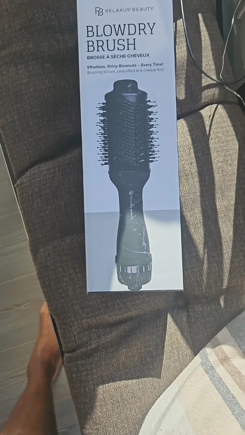 Relaxus Beauty Blowdry Brush - New in Box!