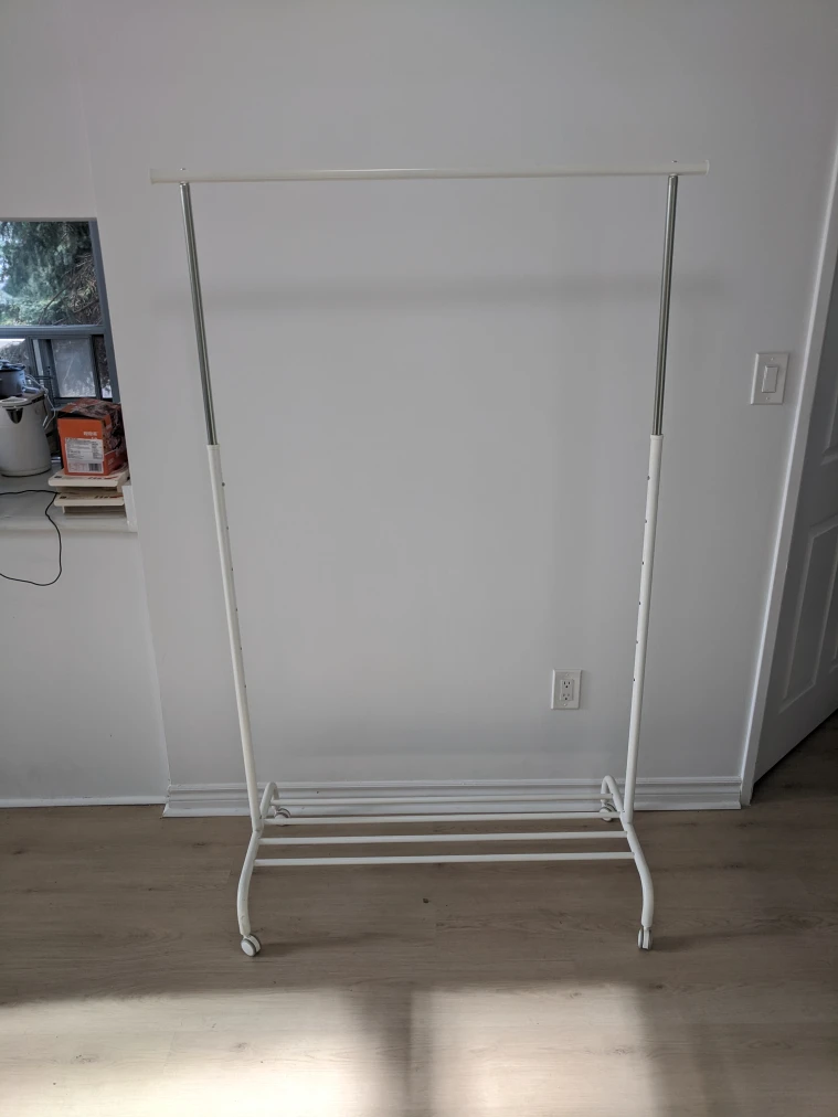 Adjustable Clothes Rack