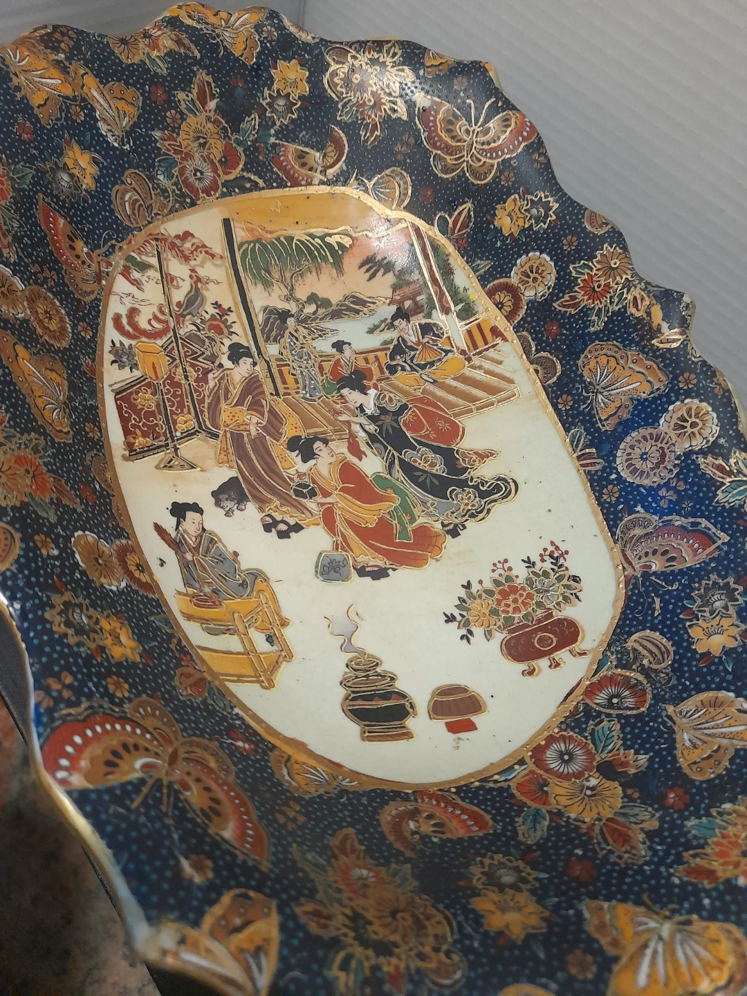 Vintage Japanese Imari Ware Pedestal Bowl - photo 4