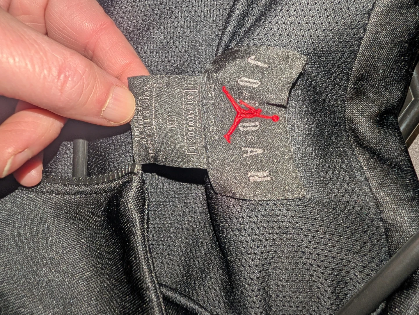Jordan Standard Fit Black Tracksuit Size L - photo 2