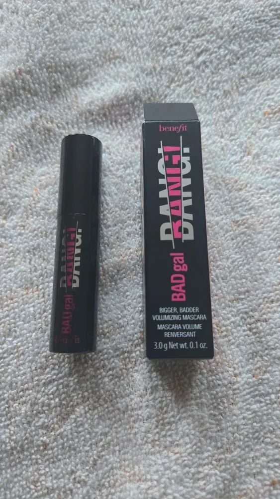 Benefit BADgal BANG! Volumizing Mascara (3.0g) image indicator(2)