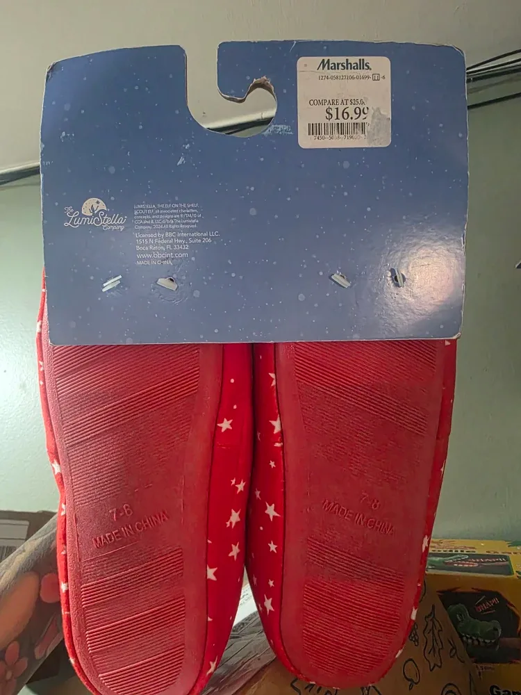Elf on the Shelf Slippers - Size 7-8 image indicator(3)