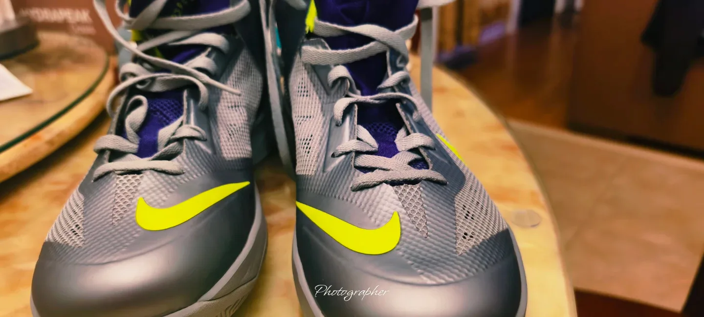 Nike Hyperfuse 2014 Basketball Shoes, Size 11.5 image indicator(3)