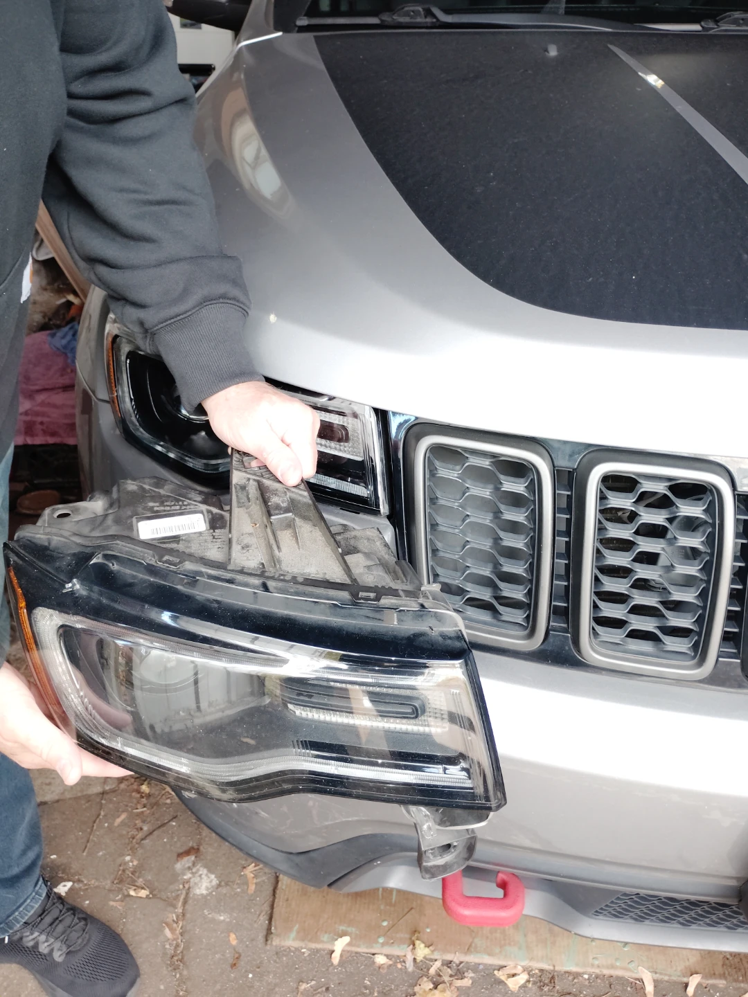 Jeep Grand Cherokee Headlight Assembly - photo 2