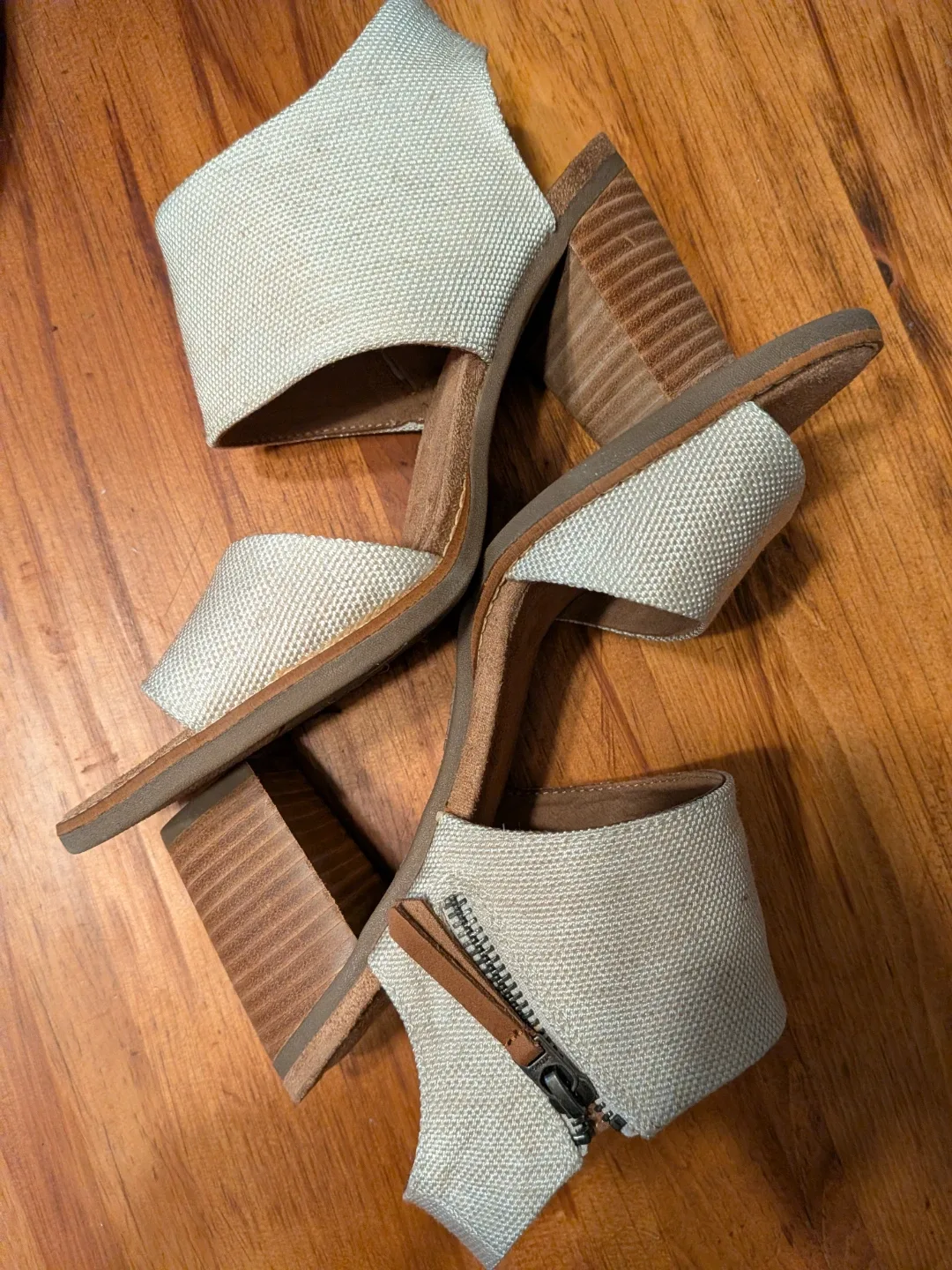 TOMS Women's Beige Heeled Sandals, Size 8 worn once thumbnail