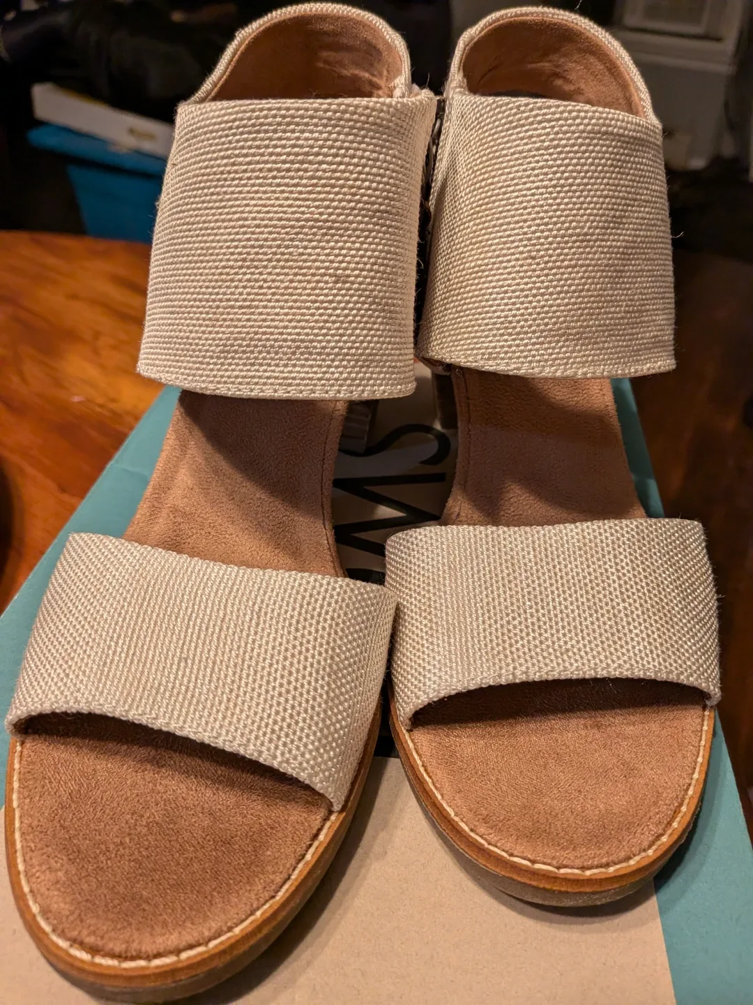 TOMS Women's Beige Heeled Sandals, Size 8 worn once image indicator(4)