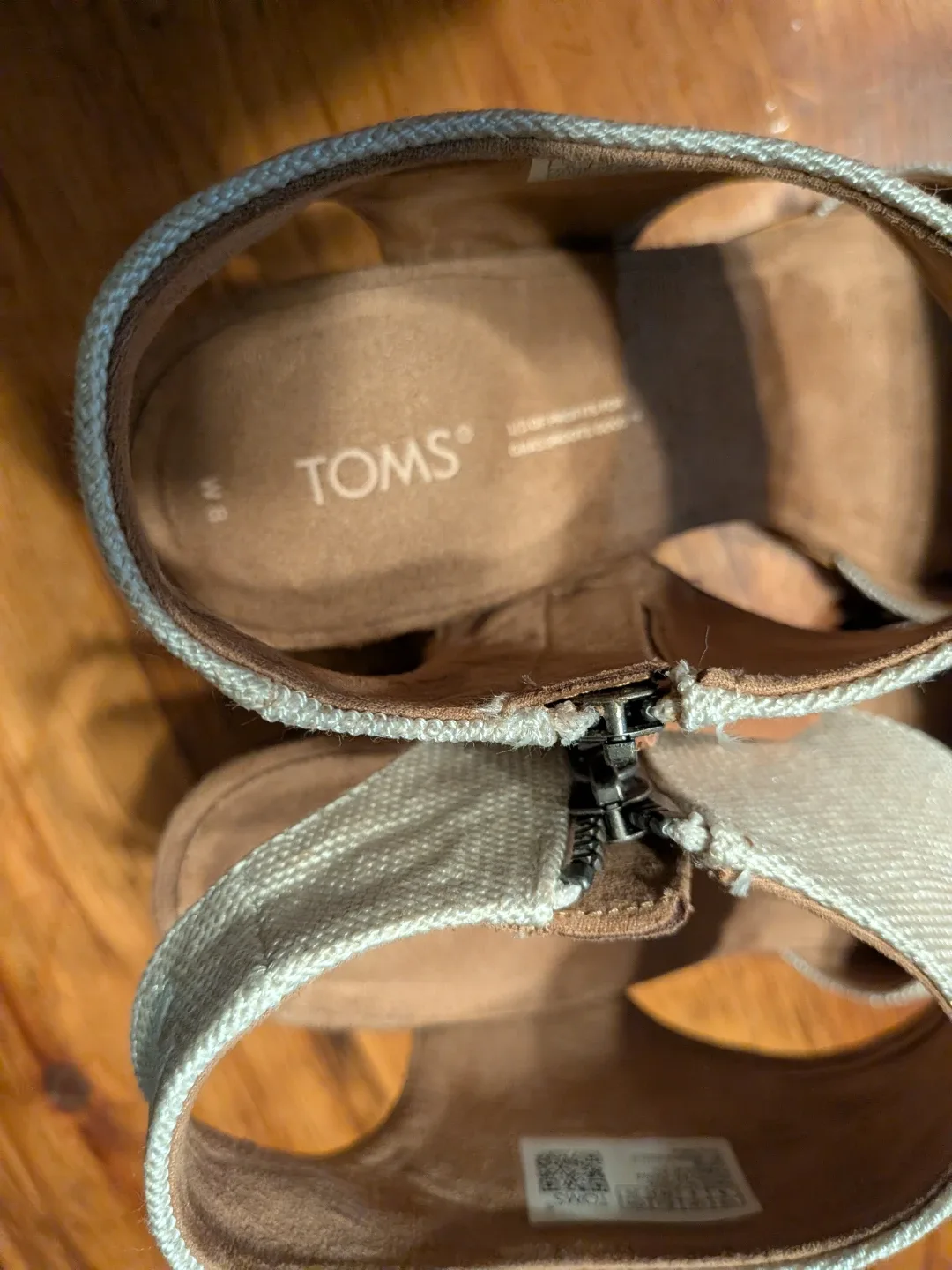 TOMS Women's Beige Heeled Sandals, Size 8 worn once image indicator(9)