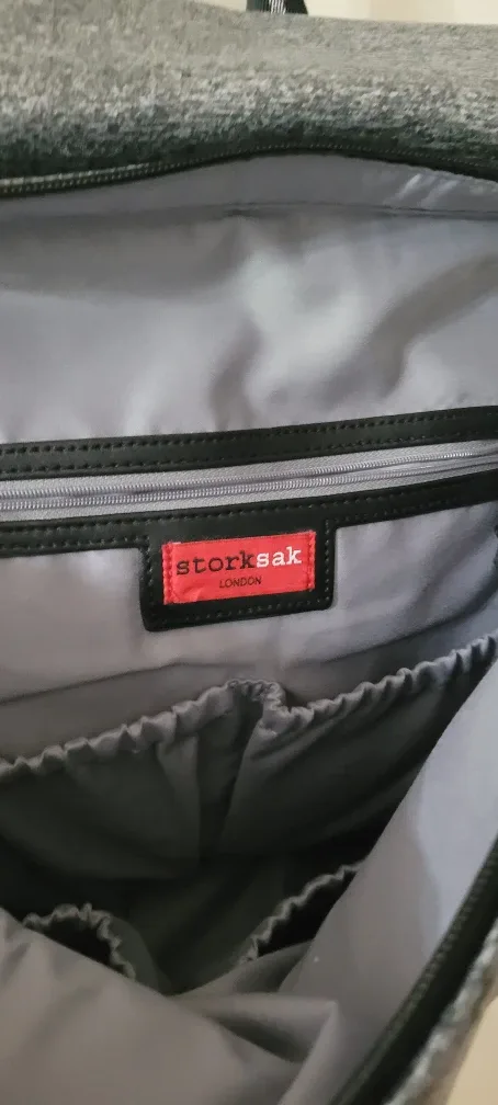 STORKSAK Grey Convertible Diaper Bag image indicator(4)