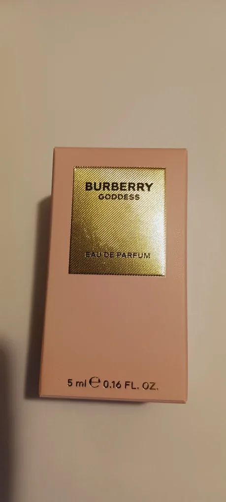 NEW !! Burberry Goddess Eau de Parfum 5ml - New image indicator(2)