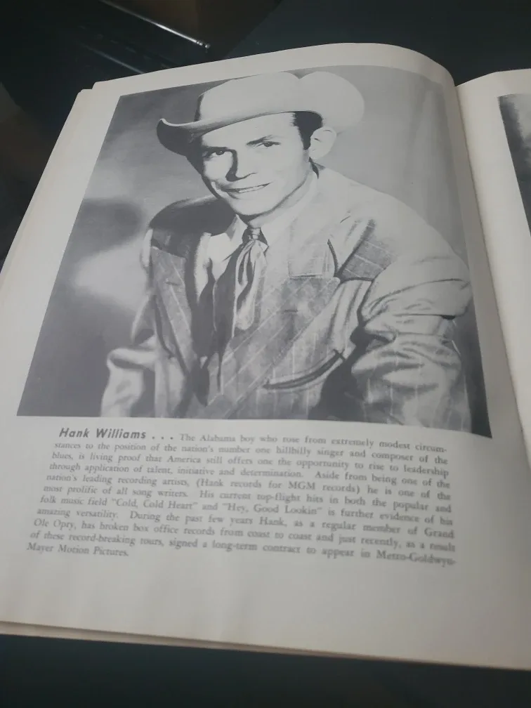 Grand Ole Opry Souvenir Picture Program image indicator(10)