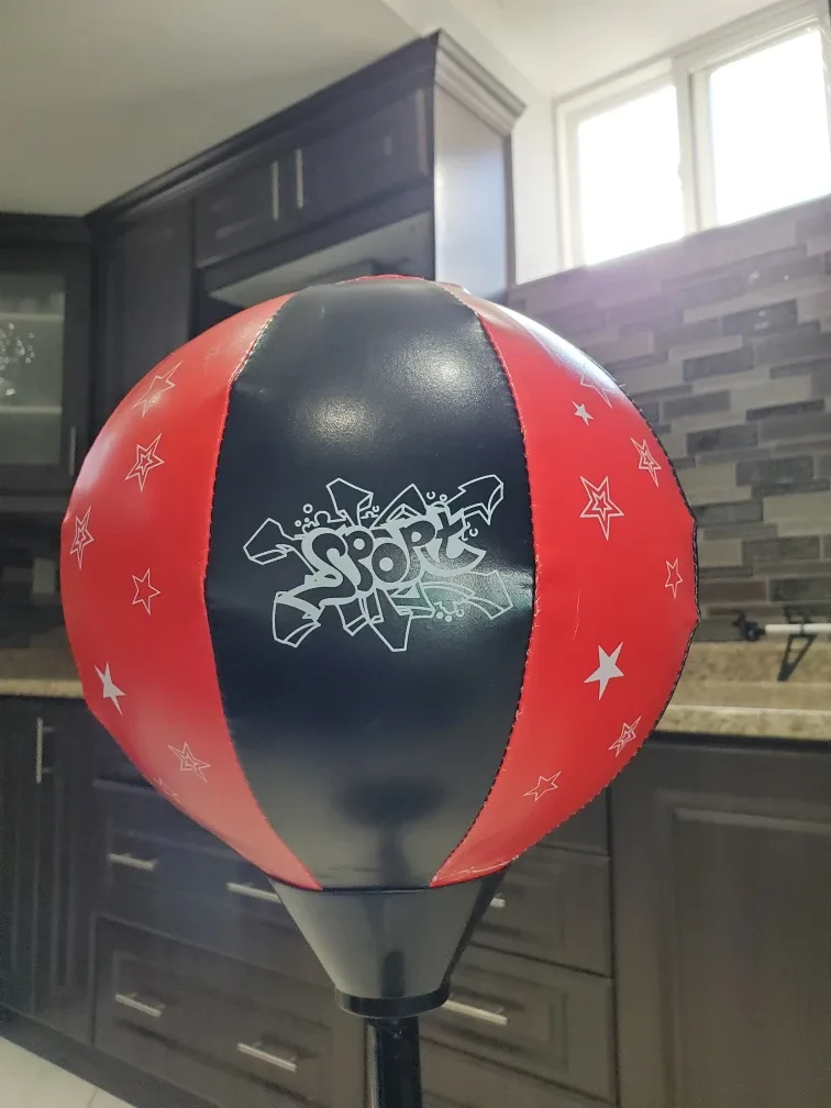 Freestanding Punching Bag image indicator(2)