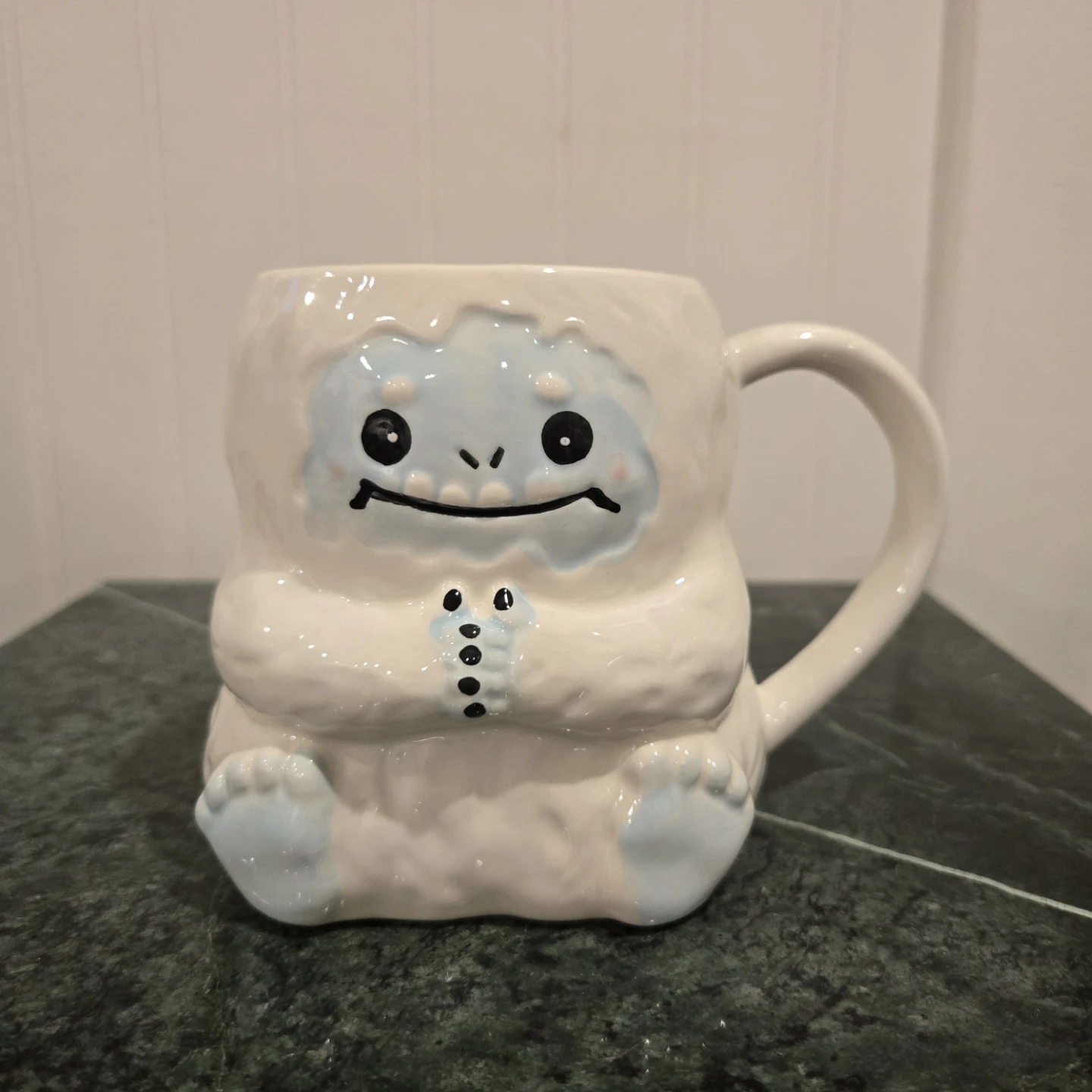 Yeti Stoneware Mug - Dishwasher & Microwave Safe