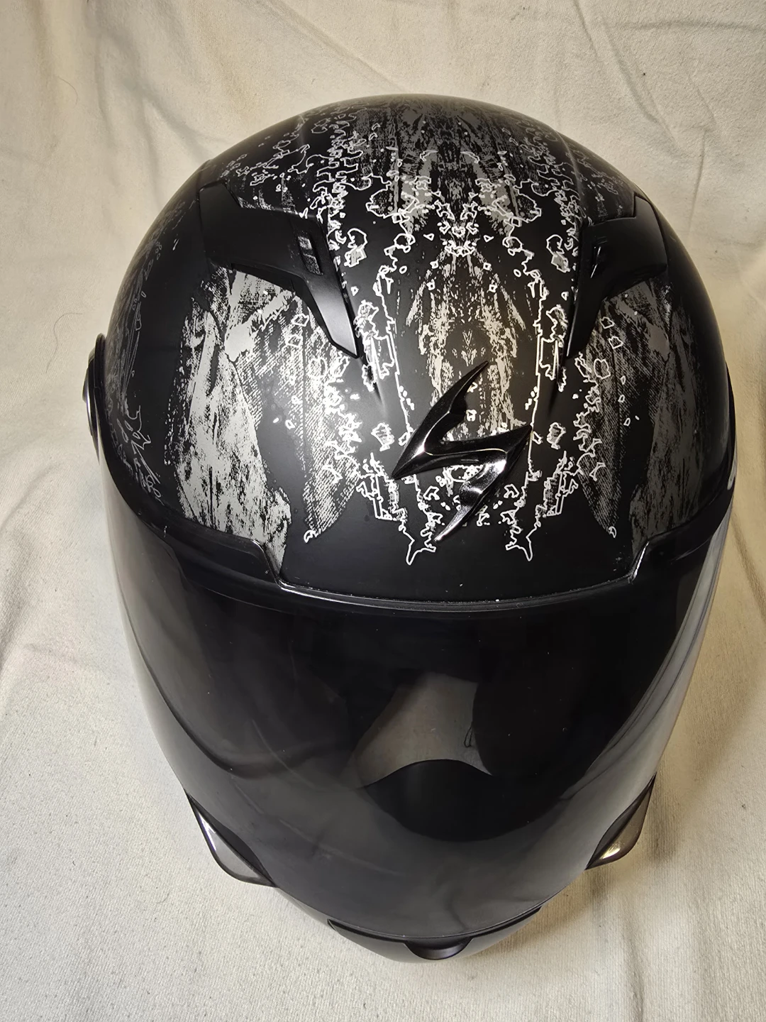 Scorpion Motorcycle Helmet - Size L
