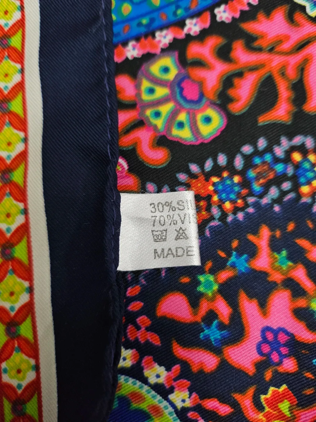 💜💙Silk Blend Scarf - Colorful Paisley Print image indicator(2)