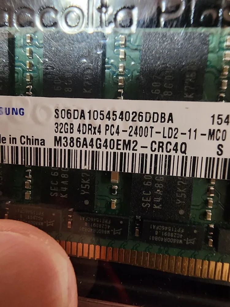 Samsung 32GB DDR4 2400 ECC Server RAM Memory Module image indicator(2)