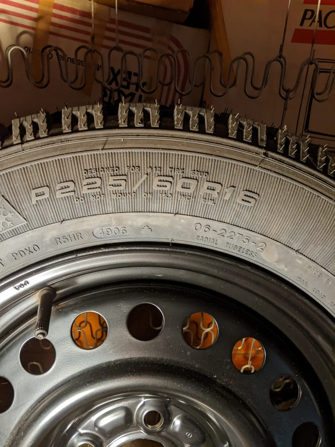 2 Brand-New Goodyear Nordic 225/65R17 Winter Tire image indicator(3)