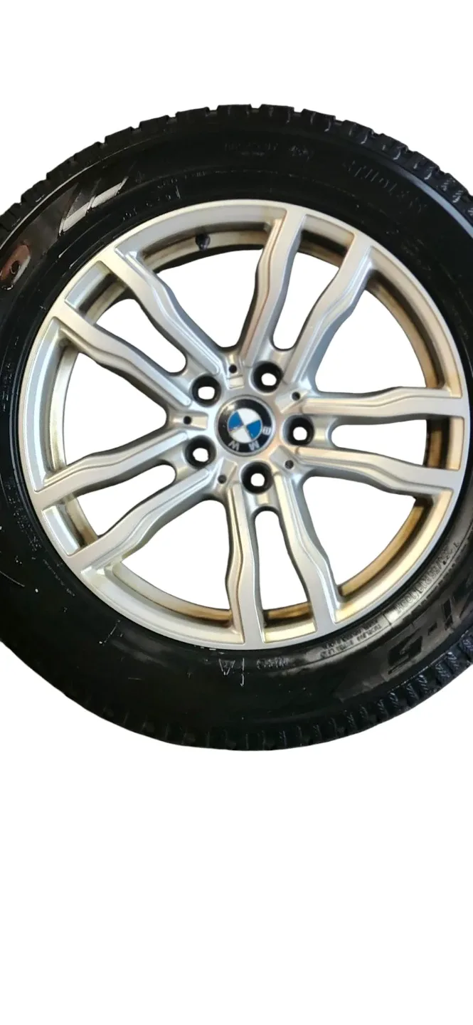 BMW Rims & Toyo Winter Tires image indicator(3)