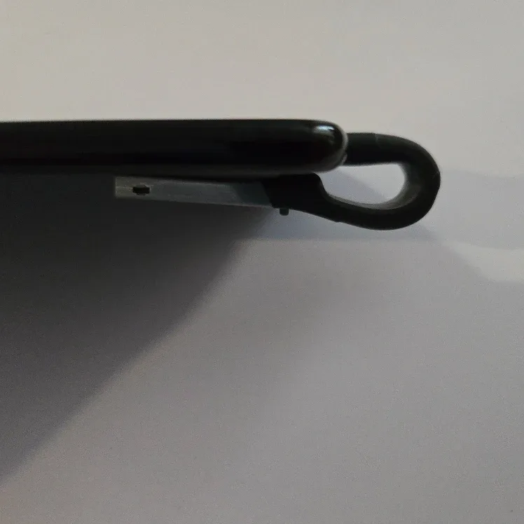 Curve Flash Drive, SanDisk