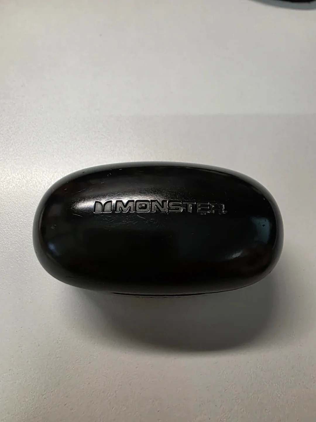 Monster Ear Buds image indicator(3)