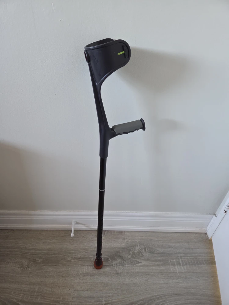 Double Adjustable Folding Crutches Forearm for Adults  - photo 2