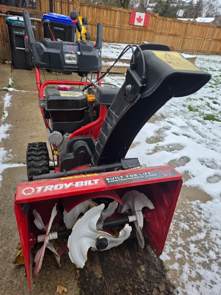 Troy-Bilt Storm 2410 Gas Snow Blower