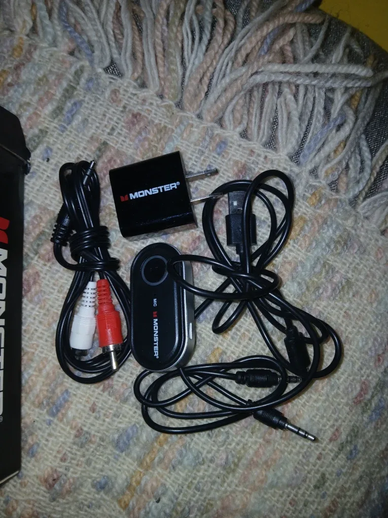 Monster Bluetooth Audio Receiver Kit image indicator(2)