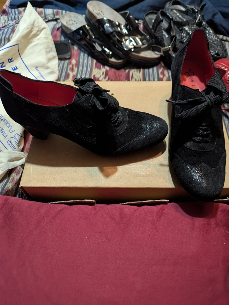Women's Shoes