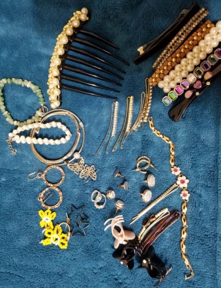 Assorted women Accessories Lot