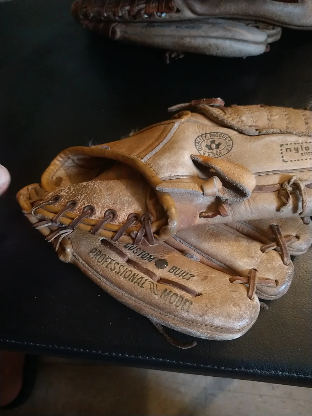 Vintage Baseball Gloves - Professional Model - photo 5