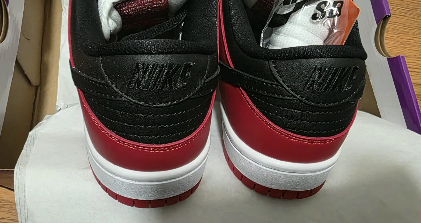Nike SB Dunk Low Pro Red/White SIZE 7 - photo 4