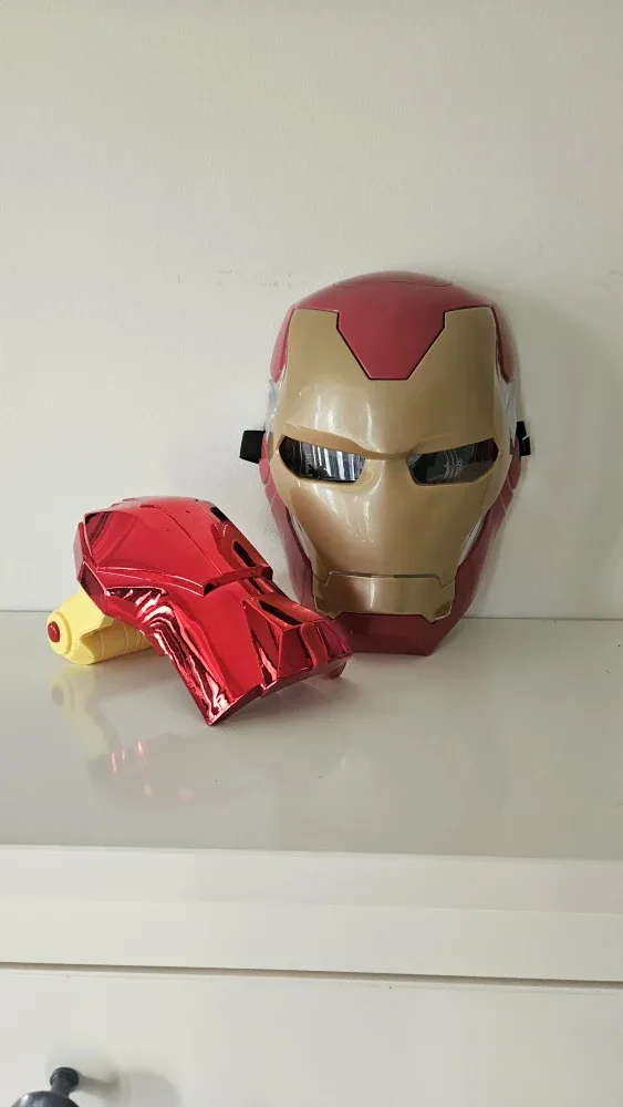 Iron Man Mask and Gauntlet Set