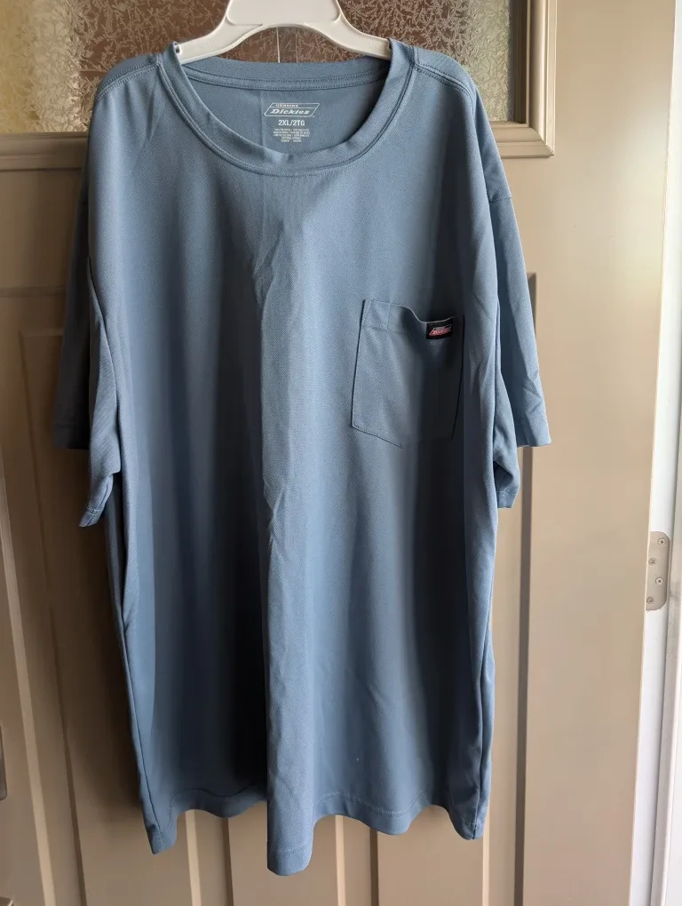 Mens sz 2XL Dickies tshirt