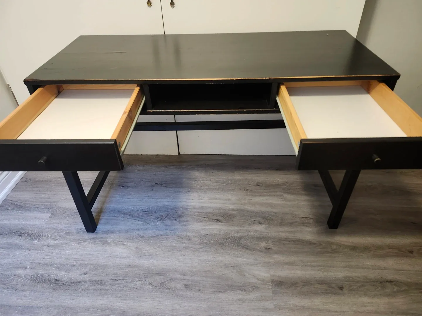 Solid Wooden computer desk image indicator(2)